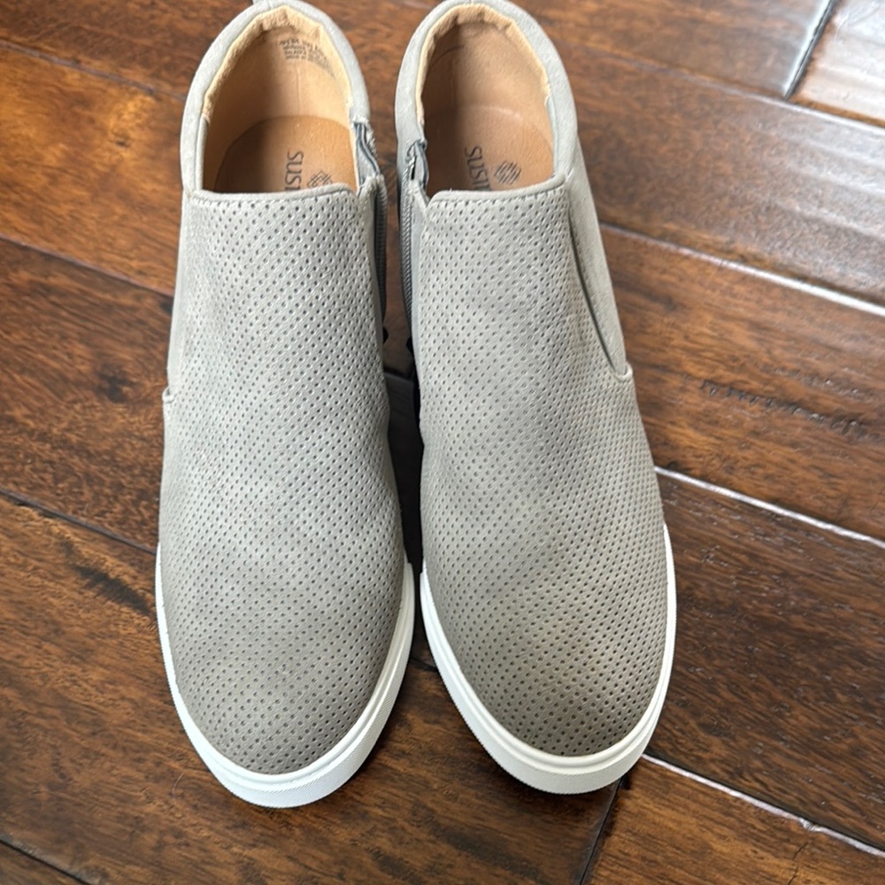 New Grey Wedge SUSINA Sneaker